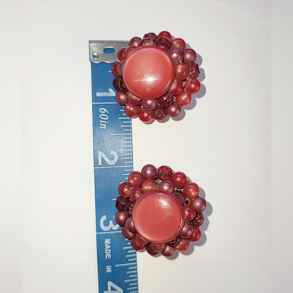 KARU ARKE MOONGLOW LUCITE CLIP EARRINGS - Picture 6 of 7
